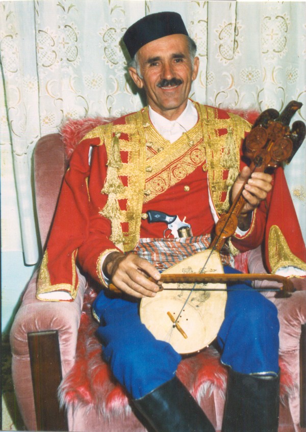 Milosav Papic, guslar