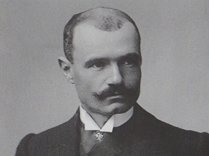 Мика Алас