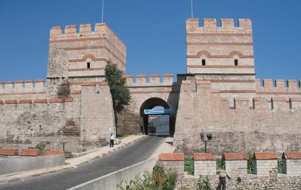 Београдска врата на цариградској тврђави