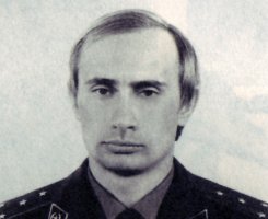 Путин као агент КГБ