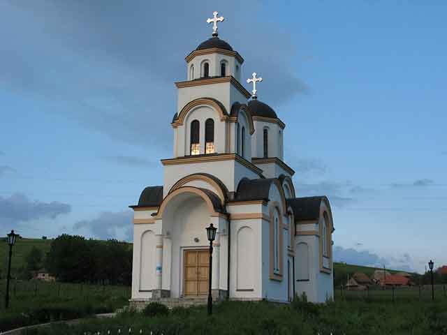 Brnjica-crkva